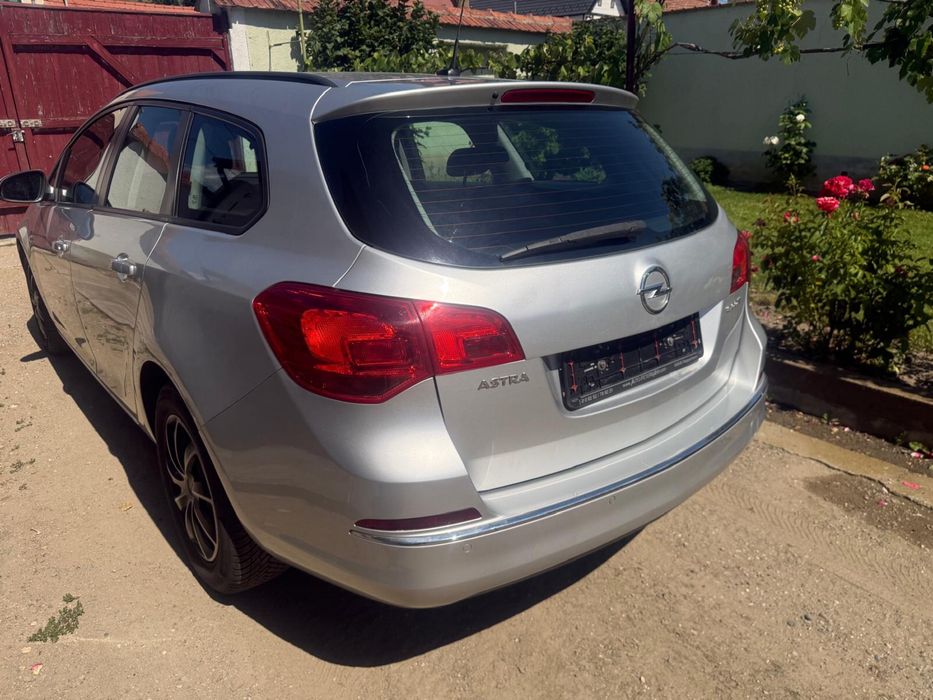OPEL Astra 2014 — imagine 3