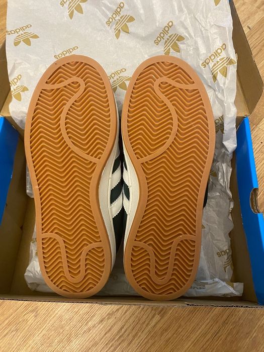 Продам кроссовки Адидас 36 размер