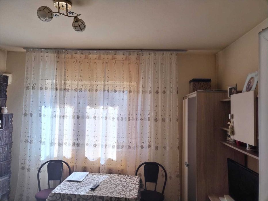 Vând apartament în Vânju Mare - Vedere 2