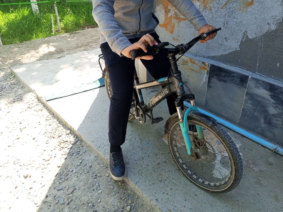 Продам б/у велосипед