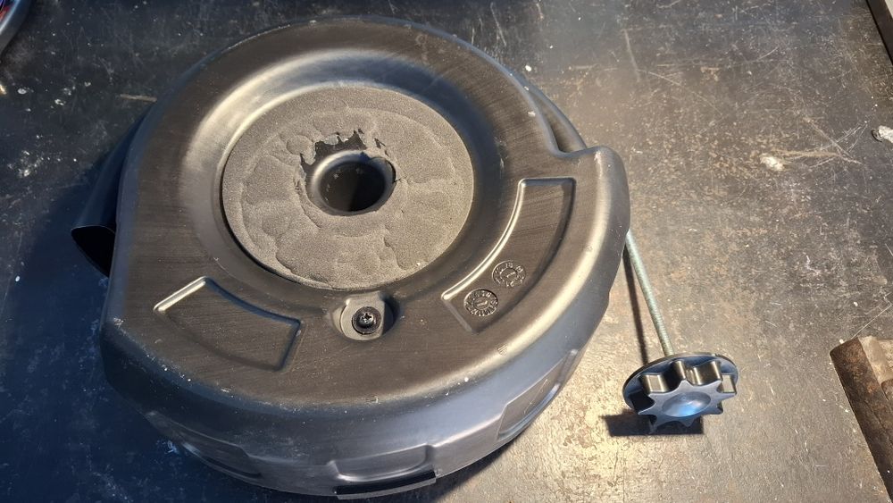 Сабвуфер в запасное колесо