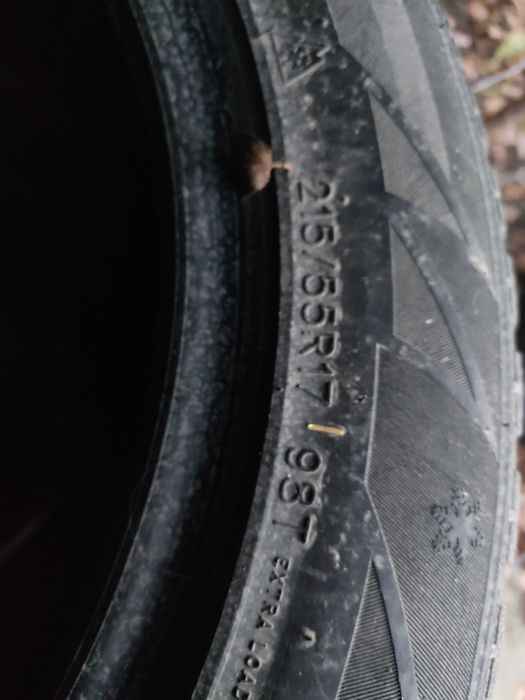 Продам автошины 215/55/17