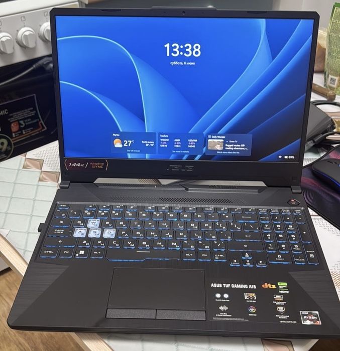 Ноутбук игравой Asus