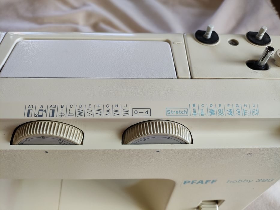 Pfaff шевна машина електрическа