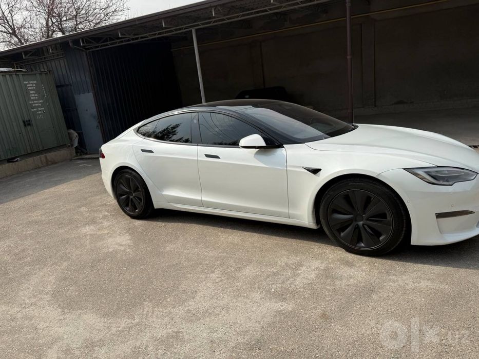 Продам свою Tesla Model S Full Oficial