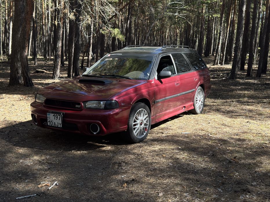 продам subaru legacy