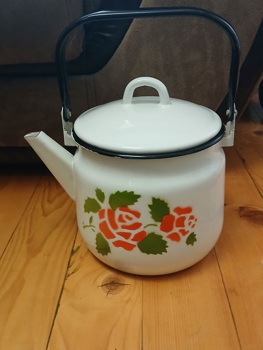 Лот емайлирани съдове