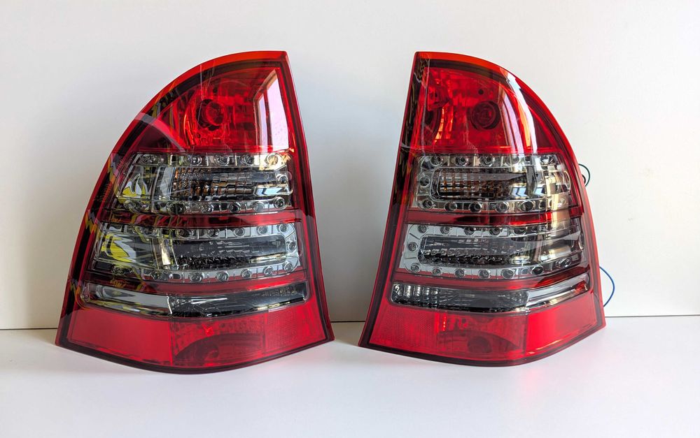 Стопове Мерцеде Ц класа ЛЕД Комби W203 Mercedes 203 Тъмни Опушени