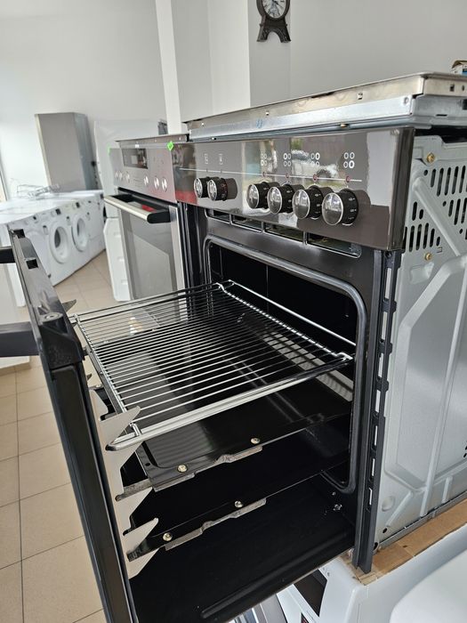 Фурна за вграждане с плот BOSCH