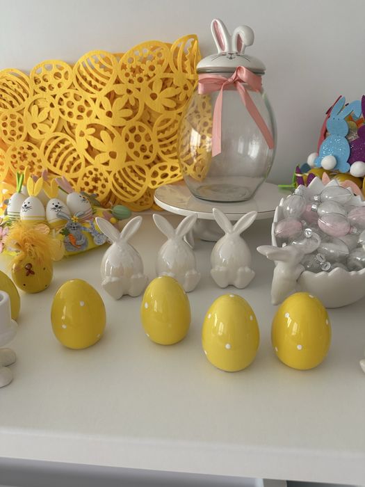 Декор, чинии на Великден