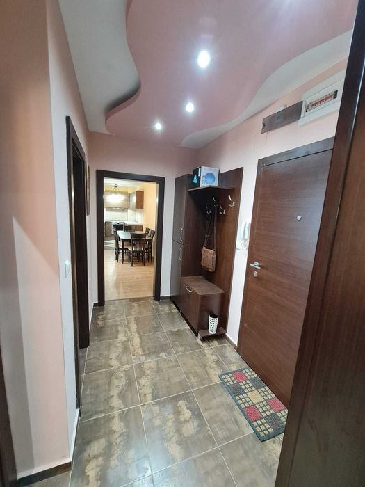 Дава се под наем Тристаен апартамент в Пловдив, Христо Смирненски - 117 кв.м за 568.14 € - Снимка #5