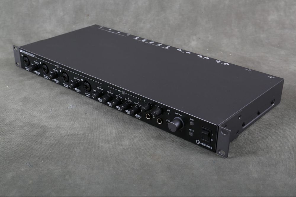 Yamaha Steinberg UR816c 2г. ГАРАНЦИЯ!