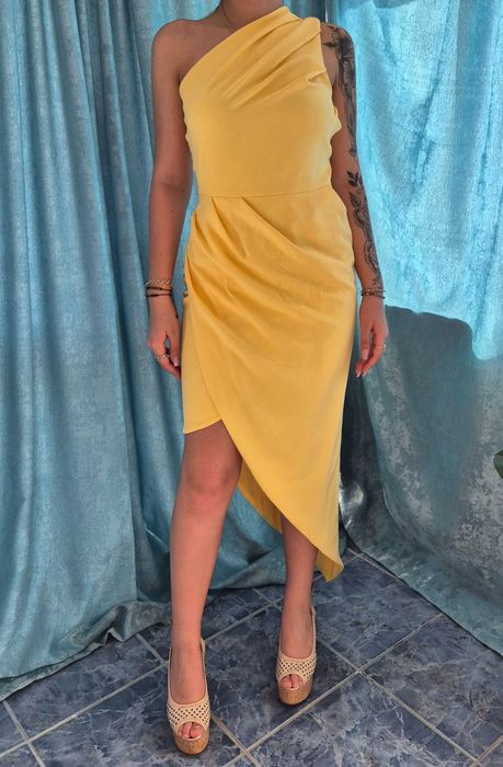 Rochie eleganta.