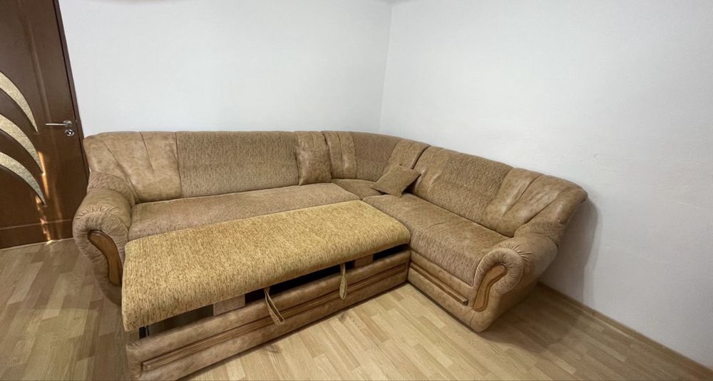 Canapea extensibila