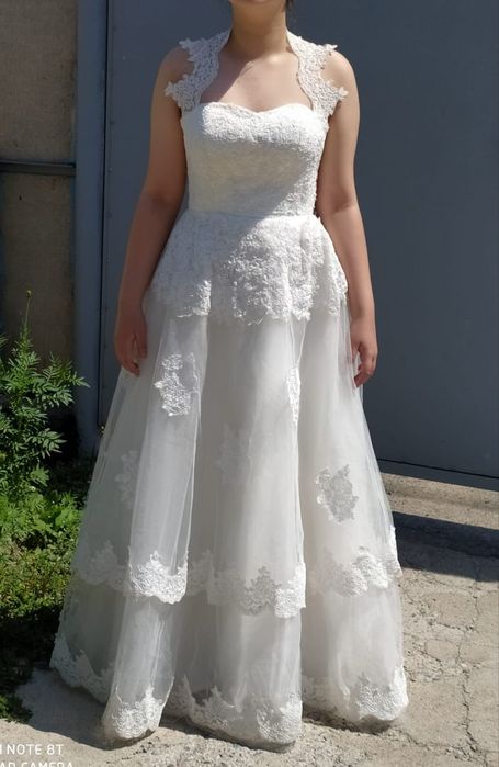 Бальное белое платье