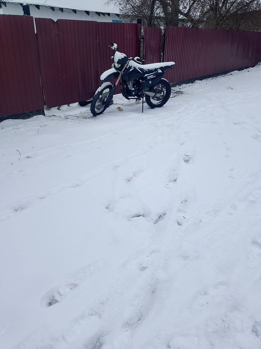 Продам мотоцикл эндуро Олар м7