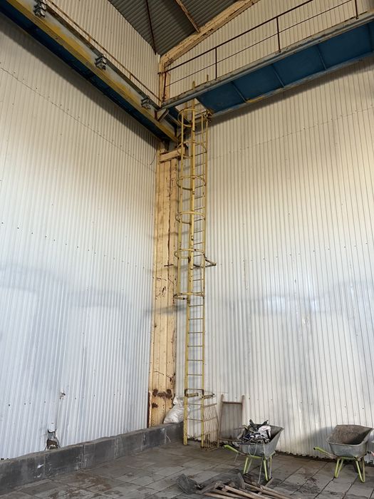 Аренда ангара с ж/д тупиком