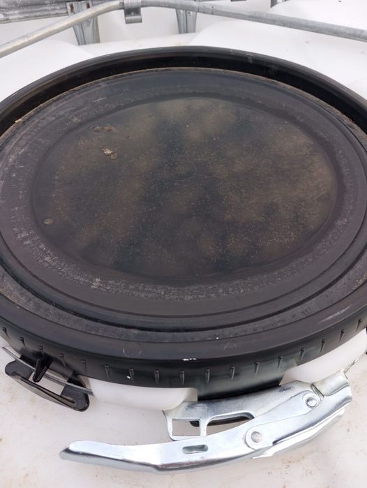 Vând bazine IBC 1000 l