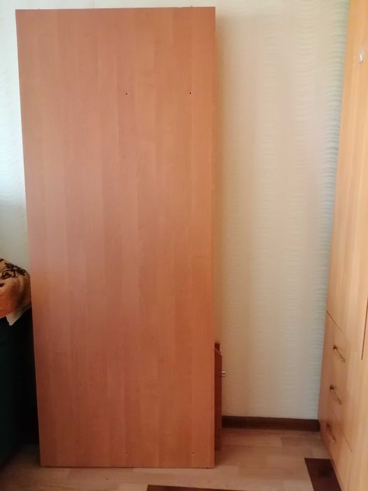 Продам угловой шкаф