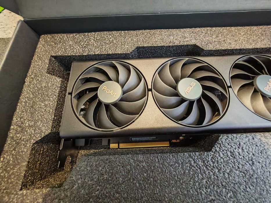 Видео Карта ASUS ProArt GeForce RTX 4060 Ti OC 16GB GDDR6