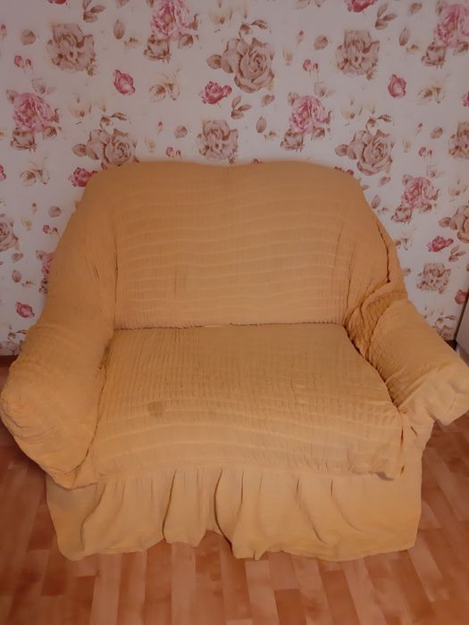 продаю накидку на диван