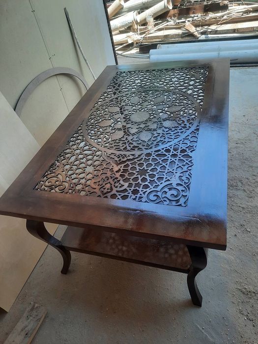 Jurnalni stol har xil turdagi