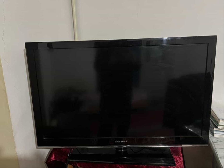Samsung 43 tali televizor smart qlingan