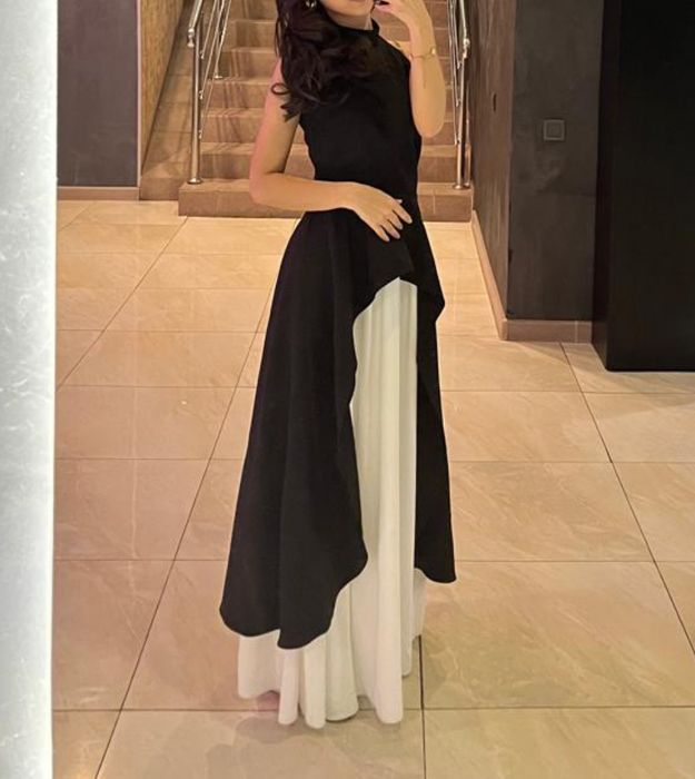 Черно- белое платье