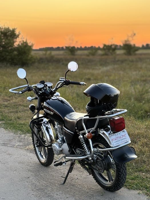Suzuki gsx 200 куб