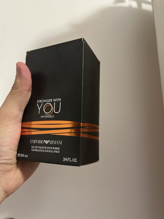 Parfum Stronger with you intensely