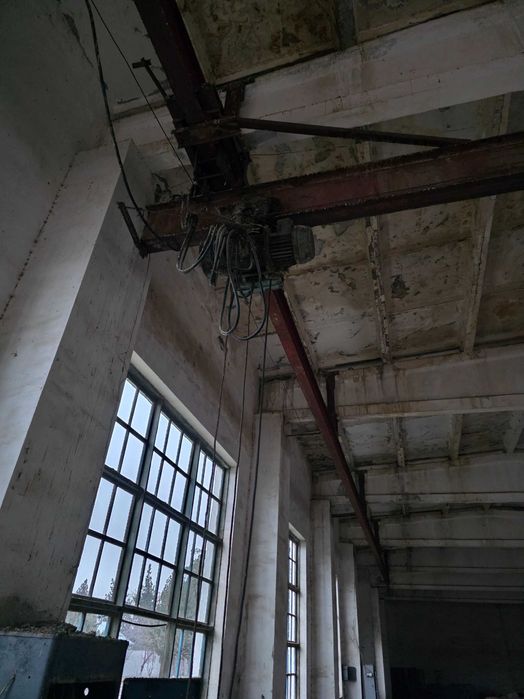 Kran balka 3t sotiladi