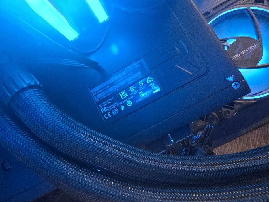 Placa video RX 6750XT + Sursa 750w