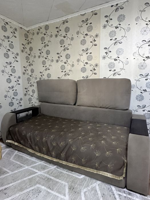 Продам диван раздвежной