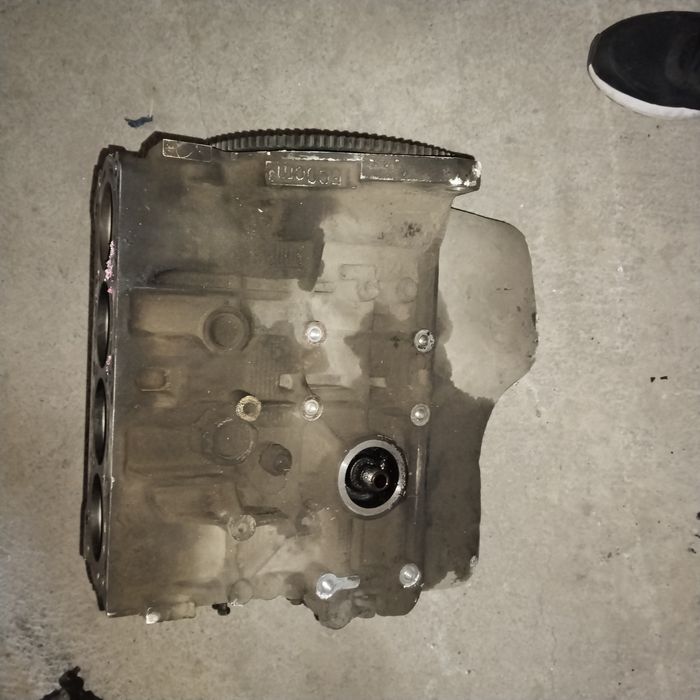 Сузуки    ескудо