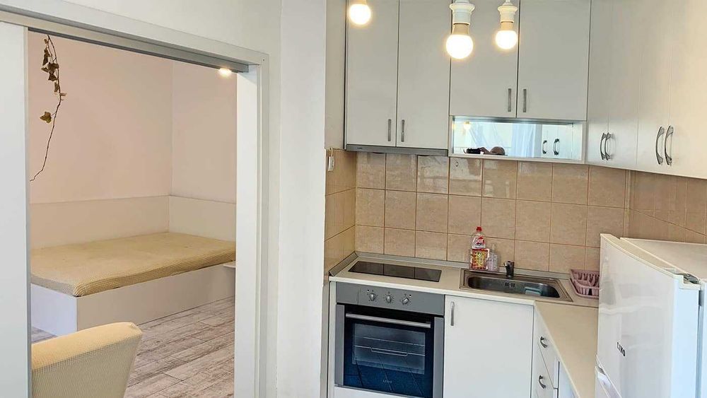 Дава се под наем Едностаен апартамент в София, Стрелбище - 50 кв.м за 300 € - Снимка #3