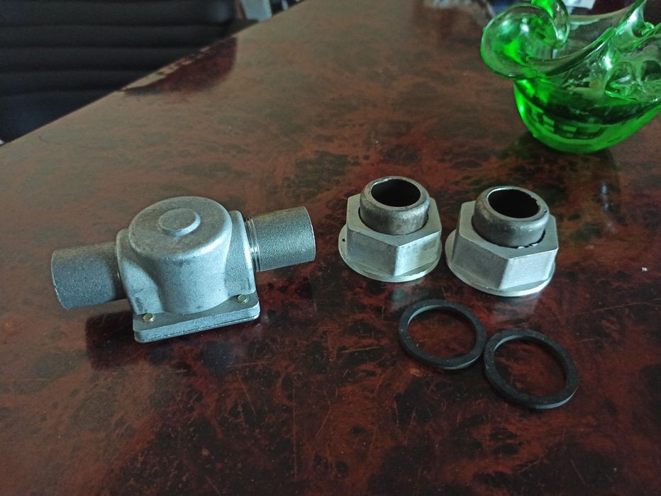 Гайки и фильтр для газового счётчика osten