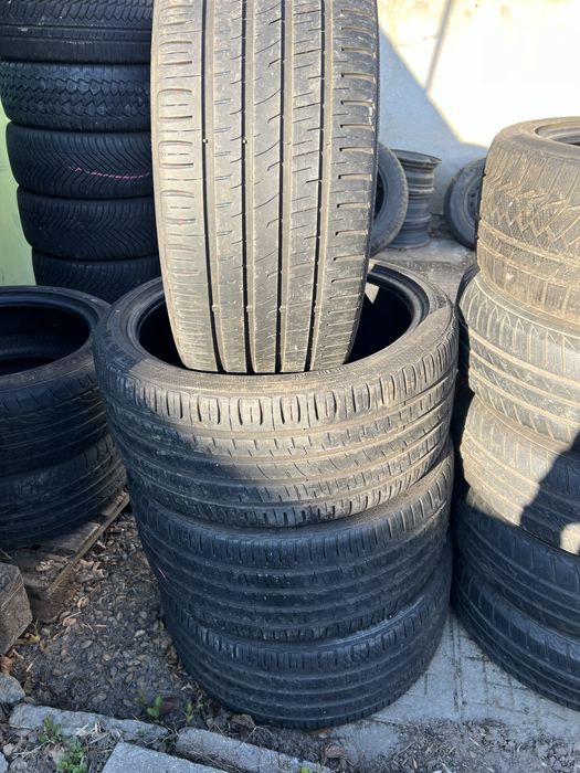 Гуми 2 бр  245/35/19  - 1бр - 125 лв