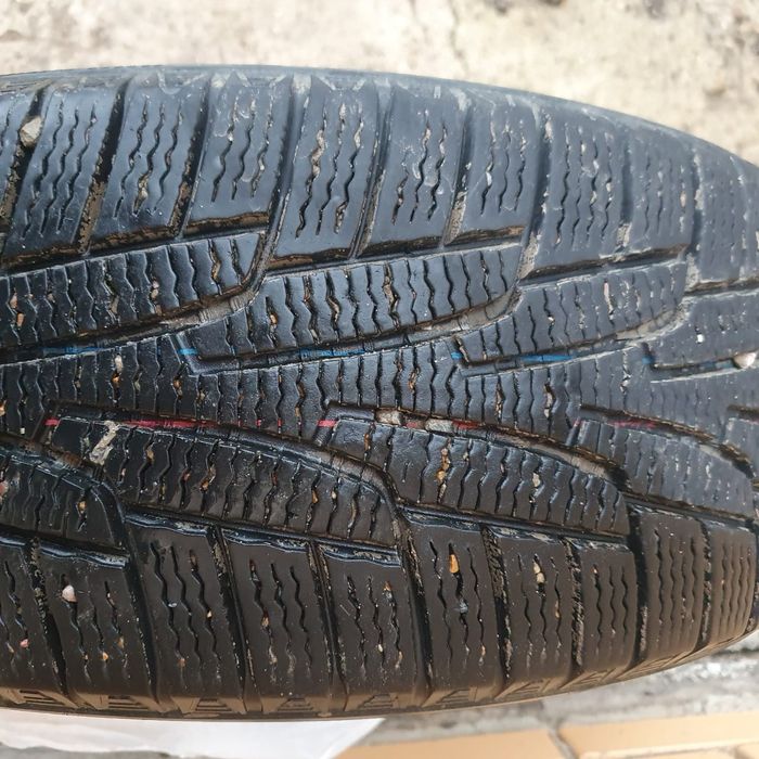 Продам зимние шины