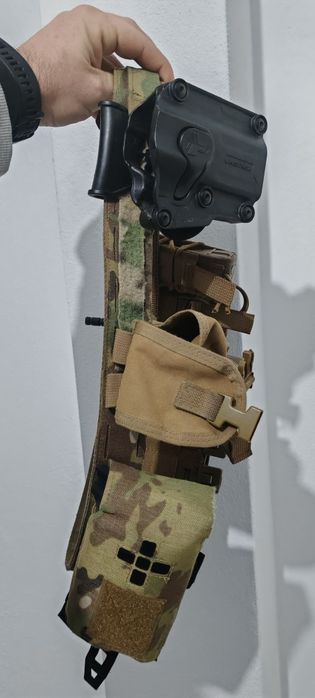 Centură tactică Warrior, echipată