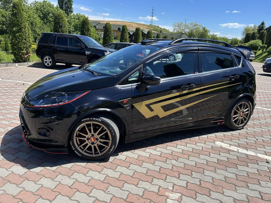 -Ford fiesta ST-LINE-2012-1.3benzina-82cai-euro5-adusa din germania-