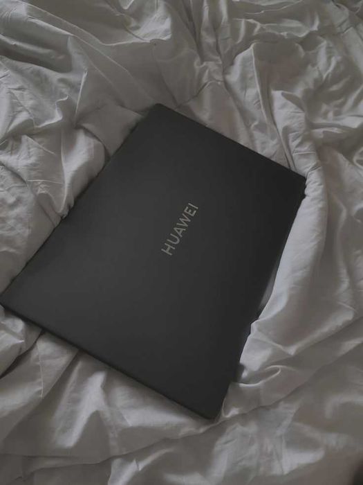 Ноутбук | Notebook Huawei D15 i3-10 gen 8/256 Ideal fullbox