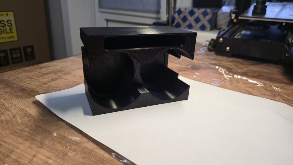 Подстаканник Toyota Mark 2