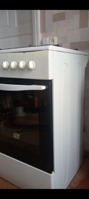 Газовая плита  бу