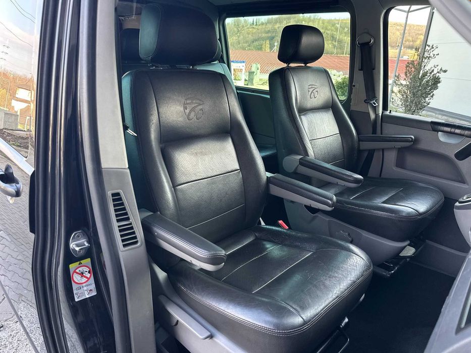 VW T5 Caravelle 2,5 tdi 2008 automat full accept variante !