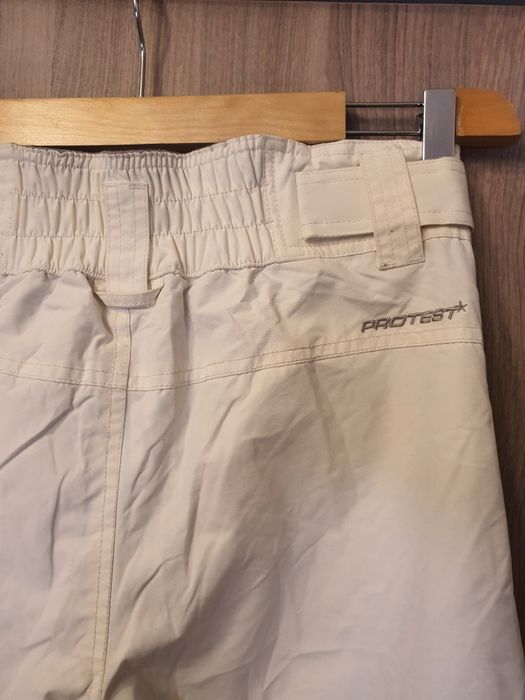 Pantaloni albi zăpadă, ski, snowboard. Pt fete mărime 176