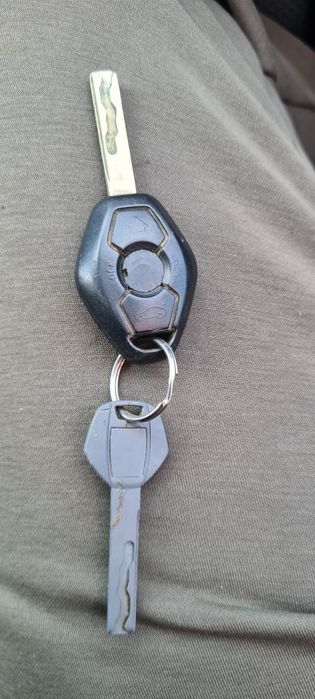 Продам штатный ключ от Тойота