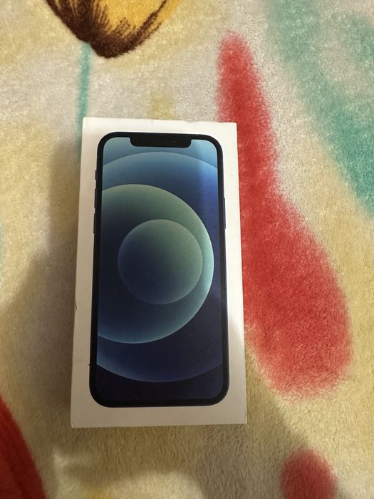 Iphone 12 - 128gb.