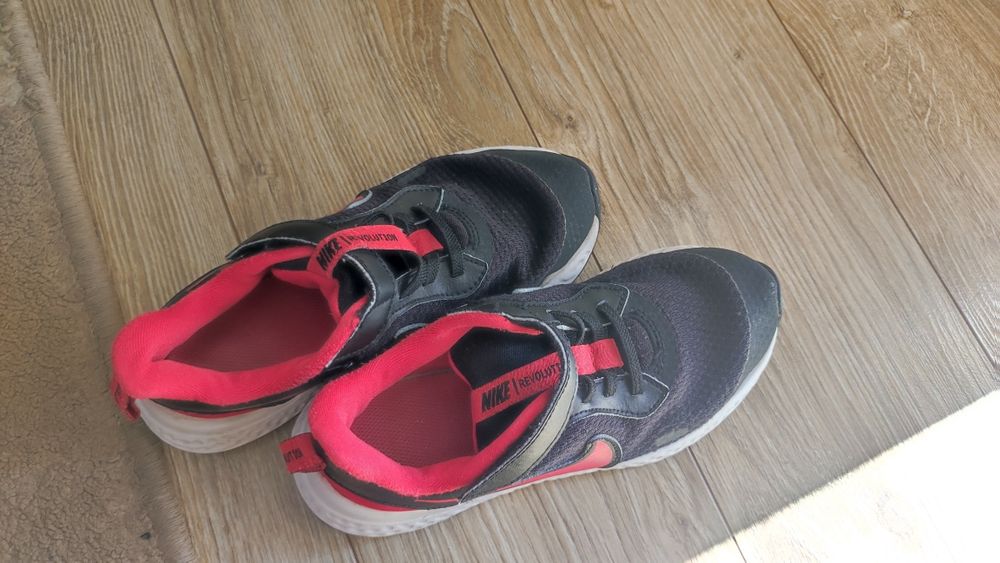 Детски маратонки Nike