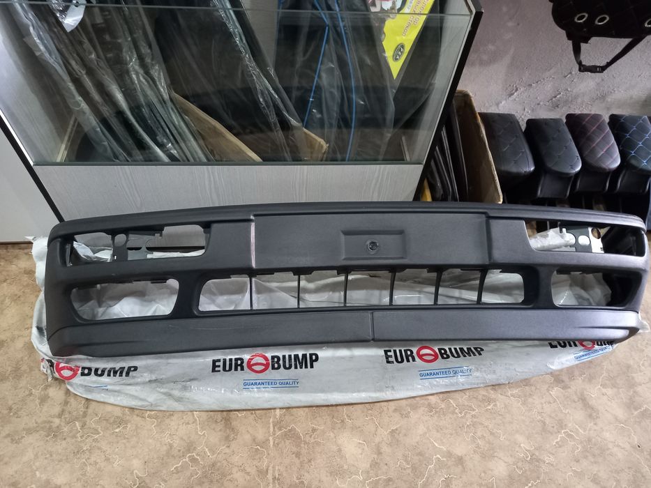 Бампер передний Гольф 3