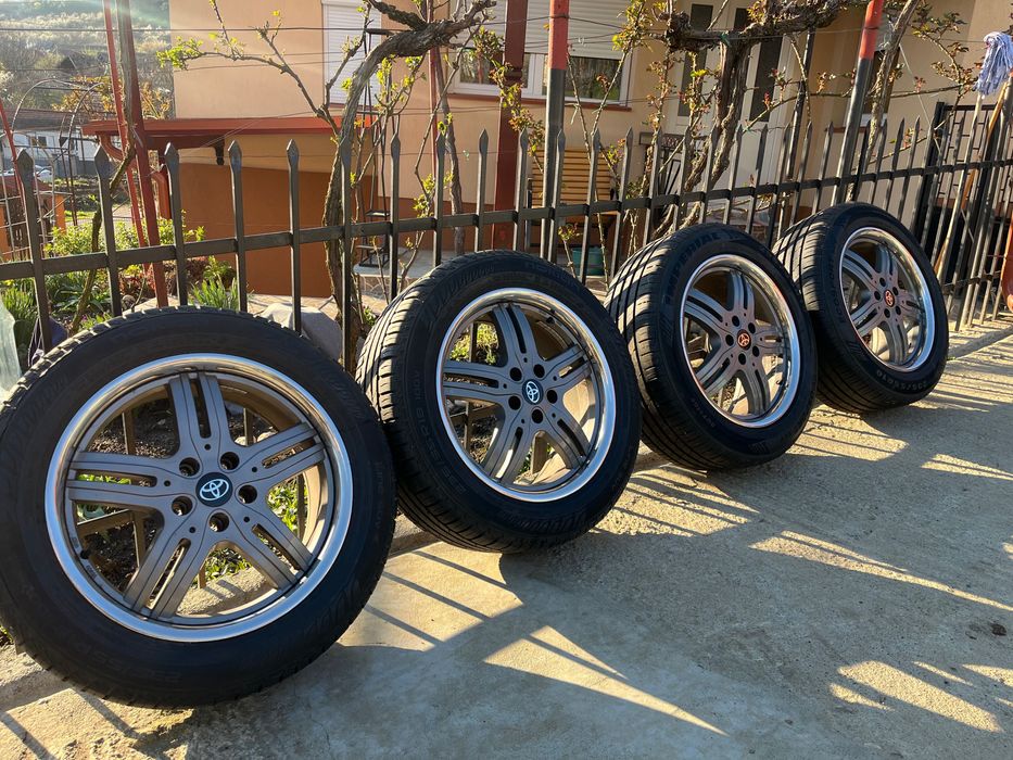 Jante de aliaj toyota Rav4 R18!